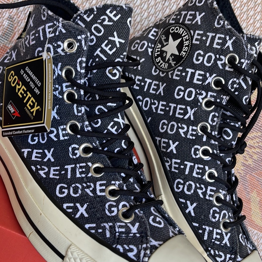 Converse WMNS 162347C
CHUCK 70 HI
BLACK/WHITE/BROWN Sneakers - Picture 10 of 16